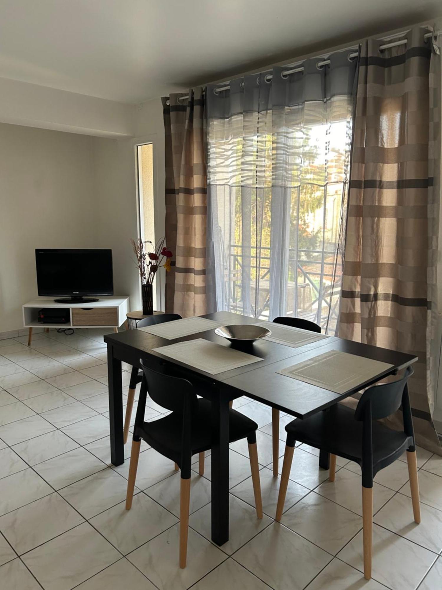 Appartement Cosy Tout Equipe Épinay-sur-Orge Extérieur photo